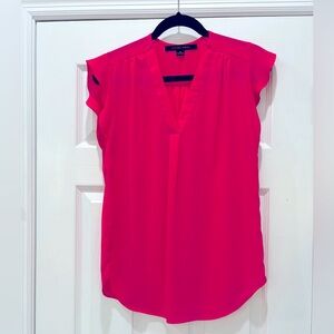 Cynthia Steffe Fuschia V Neck Flutter Sleeve Blouse